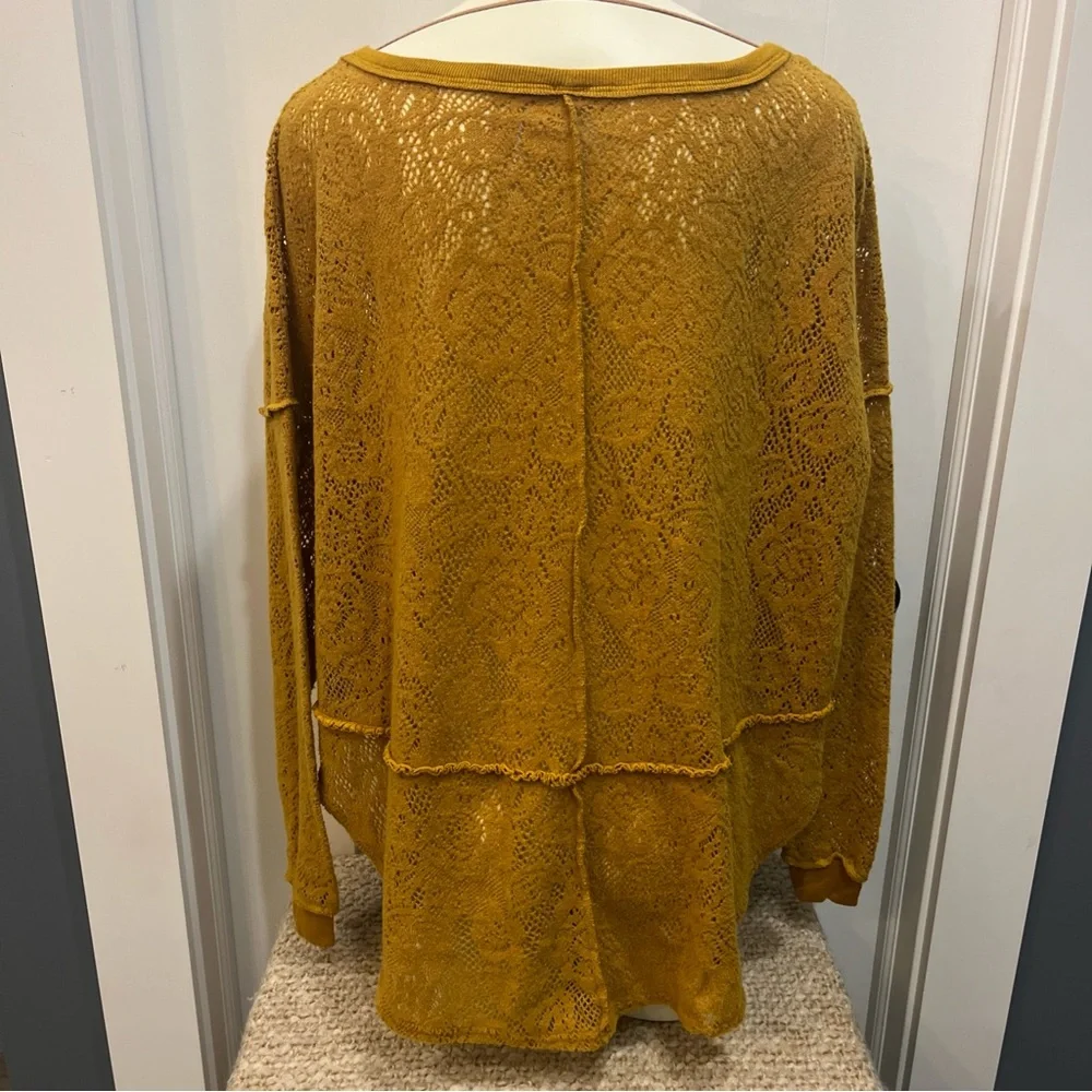 Free People Floral Soft Lace‎ HiLo Oversize Sweater Top Mustard/ Gold Size Small